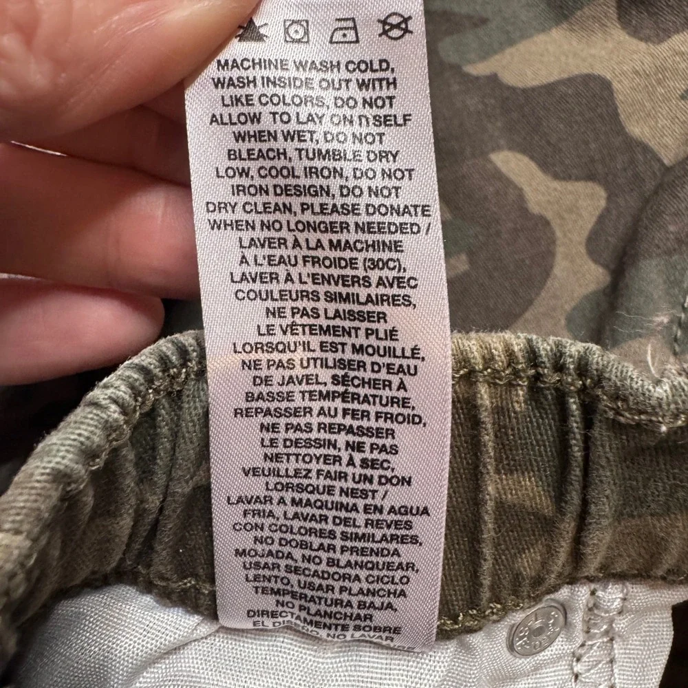 Levis Kids Camo Jogger Pants Green Camouflage Drawstring Size 5 G818-E4D